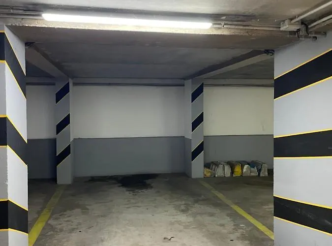 Daire Idealement Situe, Vue & Parking Privee Gratuit